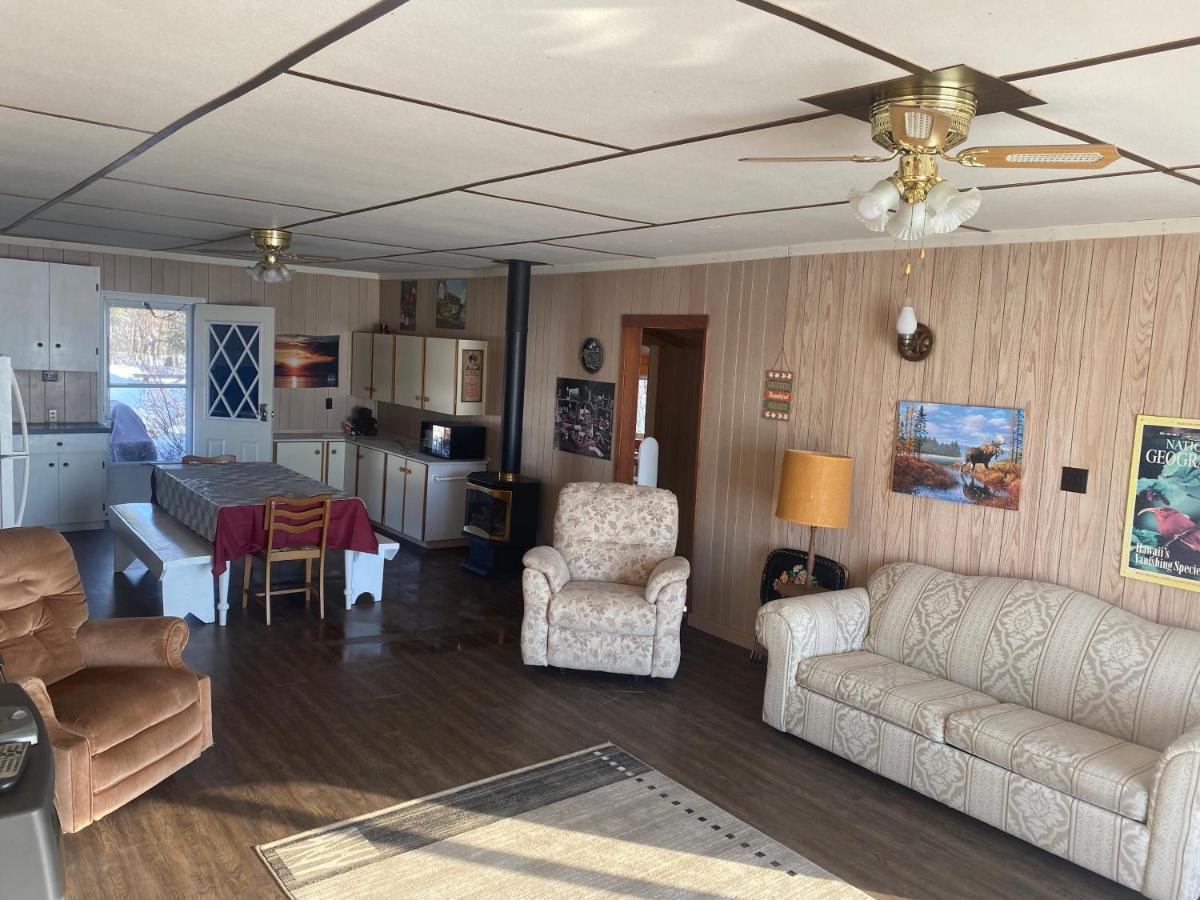 Ntj Moose Lake Cabin Bonnyville ภายนอก รูปภาพ